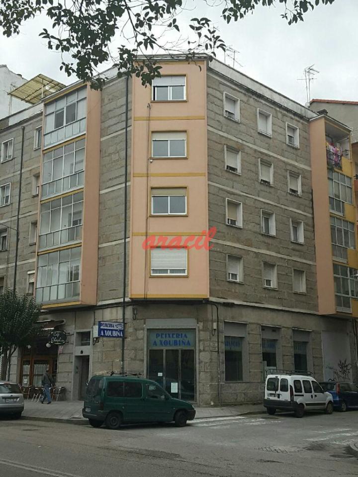 156327616800014443_15276977867 Local en esquina en Eulogio Gómez Franqueira