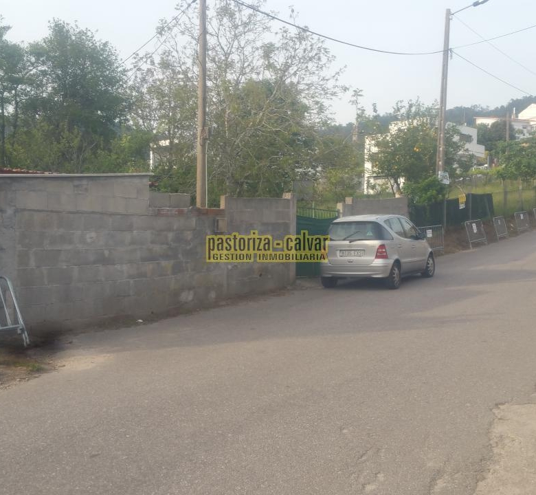 Parcela en Cangas