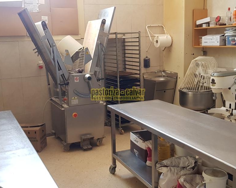 Local Comercial en Cangas