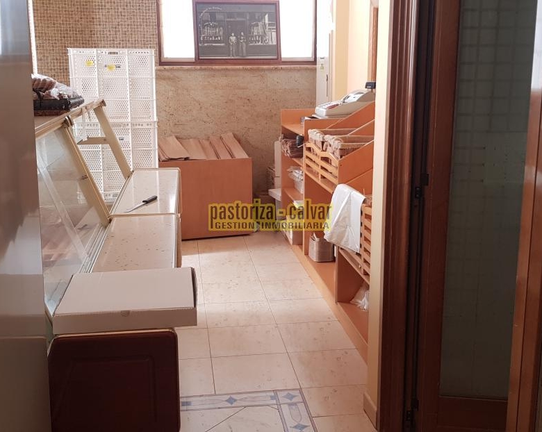 Local Comercial en Cangas