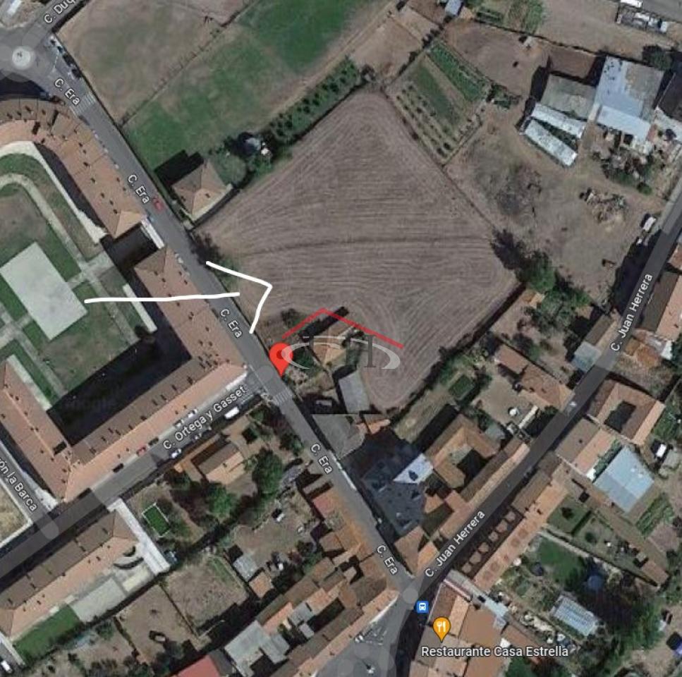 FINCA DE 7.600 M2 – 1.000 M2 URBANO.