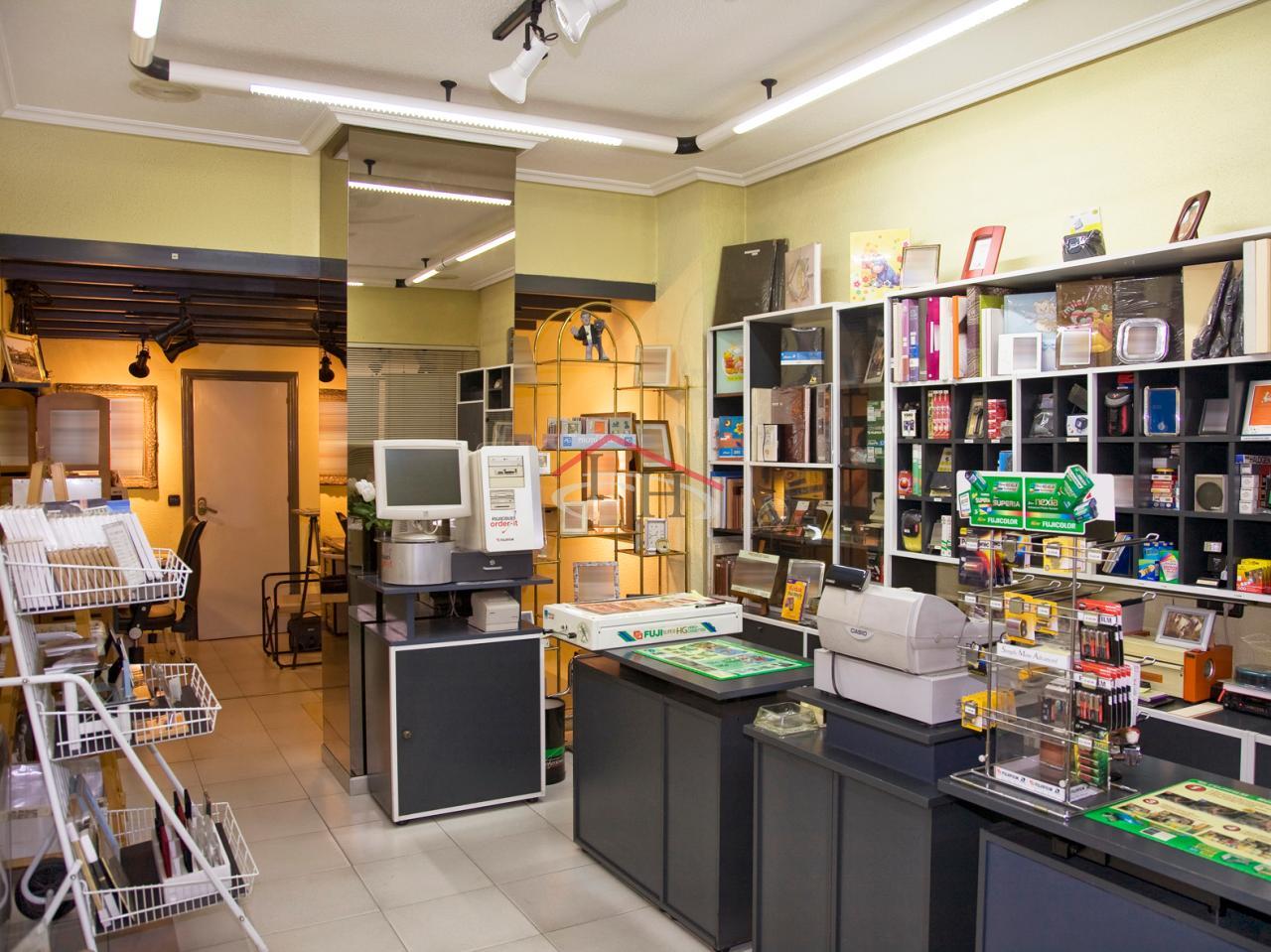 171268576851800025486_171268535137 LOCAL COMERCIAL ACONDICIONADO EN CALLE RAMIRO VALBUENA