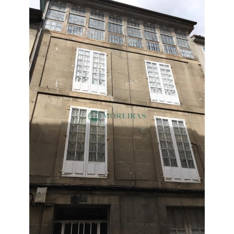 Edificio próximo Posío