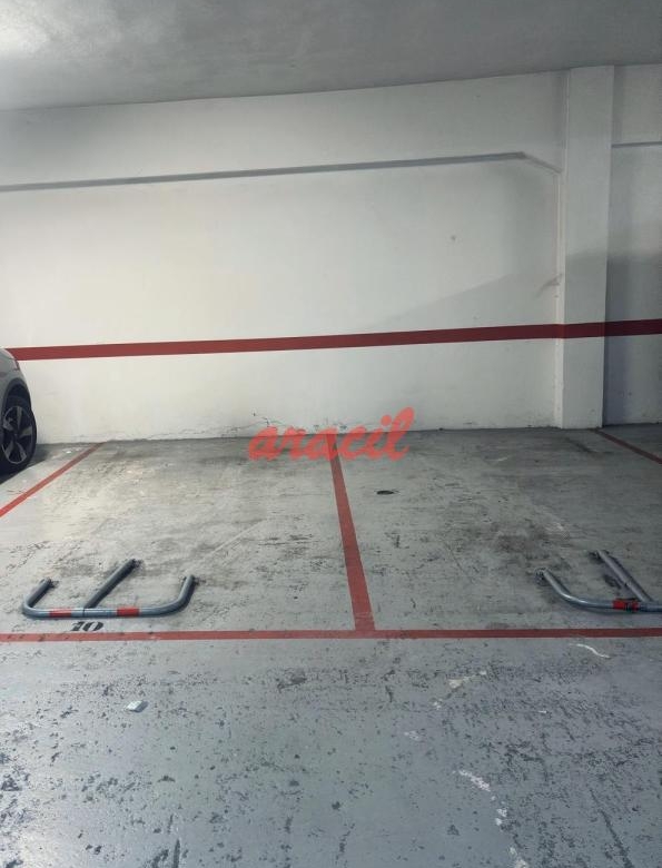 Plaza para coche en Ourense