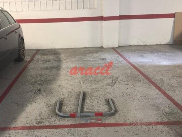 Plaza para coche en Ourense