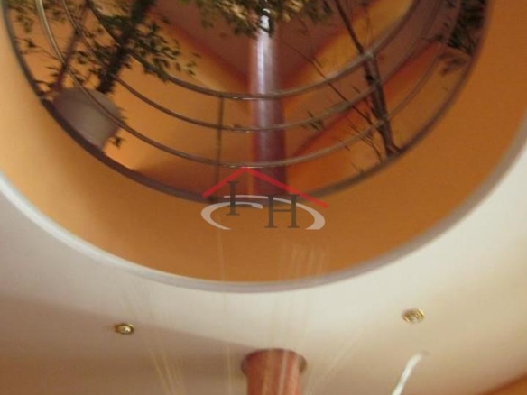 ESPECTACULAR CHALET INDIVIDUAL EN LAS LOMAS CON PISCINA