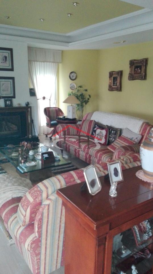 ESPECTACULAR CHALET INDIVIDUAL EN LAS LOMAS CON PISCINA