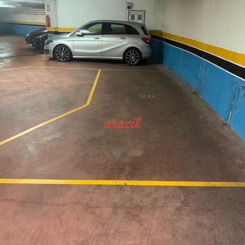 Plaza para coche en Ourense