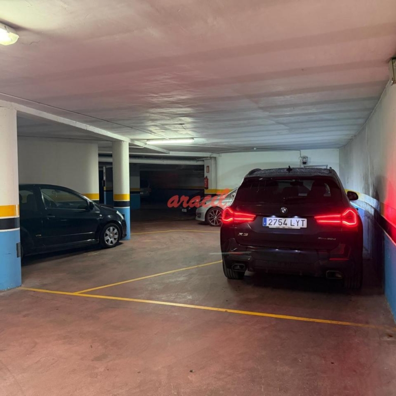 Plaza para coche en Ourense