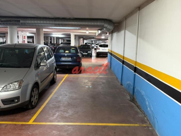 Plaza para coche en Ourense
