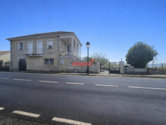 Casa en PEREIRO DE AGUIAR