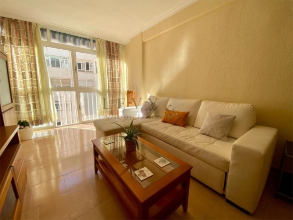 Piso en venta en Girón – Las Delicias