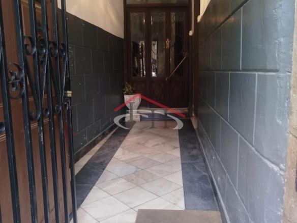 OPORTUNIDAD ÚNICA EN EL CASCO HISTÓRICO DE LEÓN CON PATIO