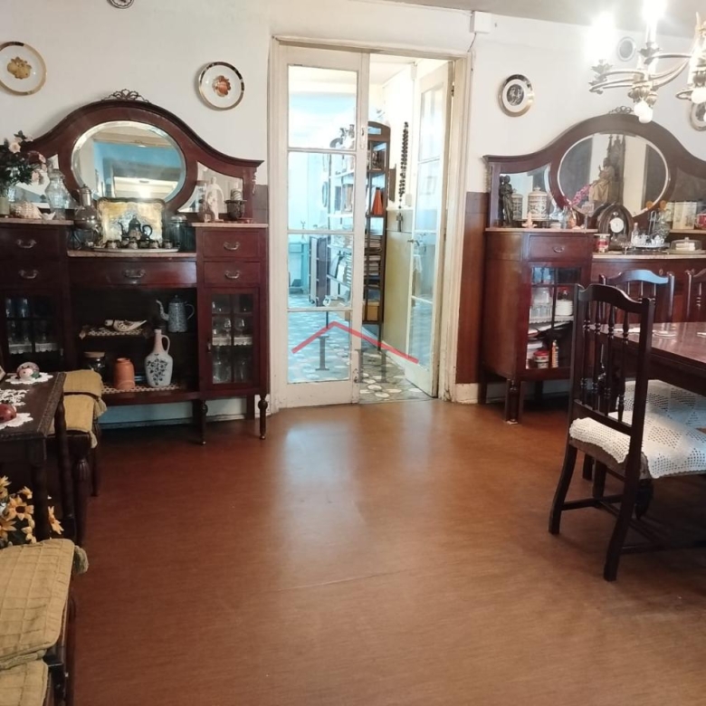OPORTUNIDAD ÚNICA EN EL CASCO HISTÓRICO DE LEÓN CON PATIO