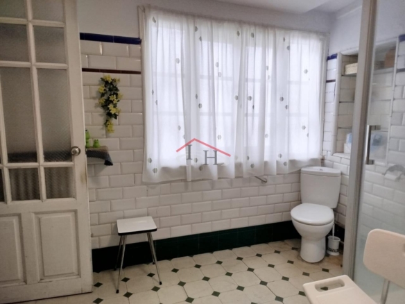 OPORTUNIDAD ÚNICA EN EL CASCO HISTÓRICO DE LEÓN CON PATIO