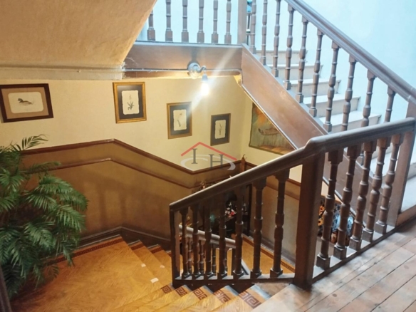 OPORTUNIDAD ÚNICA EN EL CASCO HISTÓRICO DE LEÓN CON PATIO