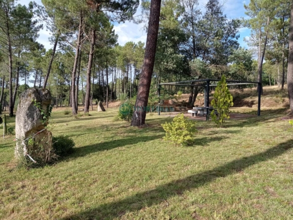 OPORTUNIDAD CASA CON MUCHAS COMODIDADES EN TOÉN