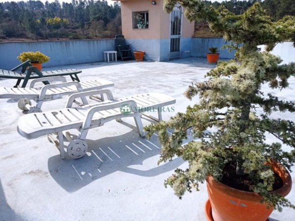 OPORTUNIDAD CASA CON MUCHAS COMODIDADES EN TOÉN