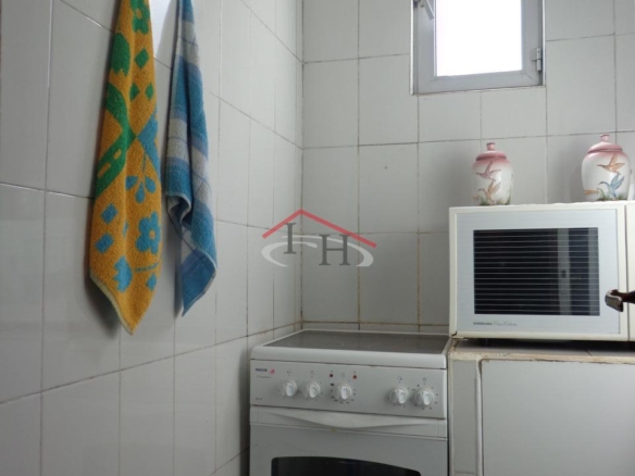 CASA EN PUENTE CASTRO PARA REFORMAR