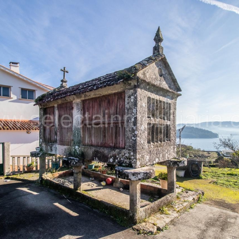 CASA CON ESPECTACULARES VISTAS