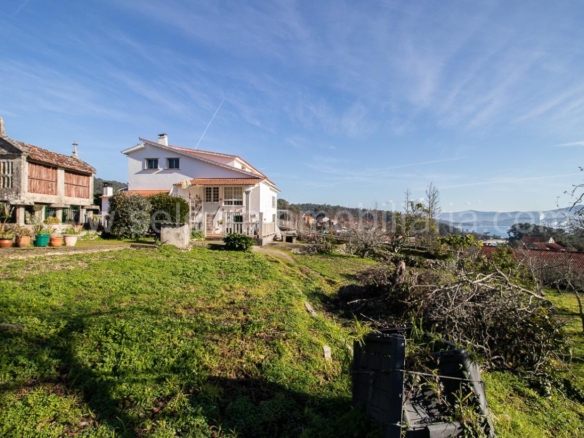 CASA CON ESPECTACULARES VISTAS