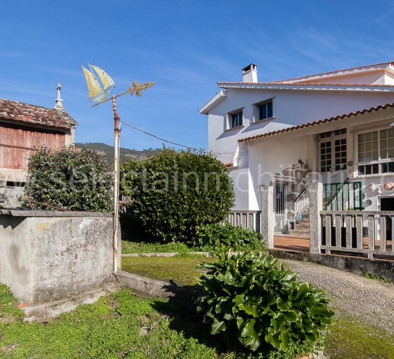 CASA CON ESPECTACULARES VISTAS