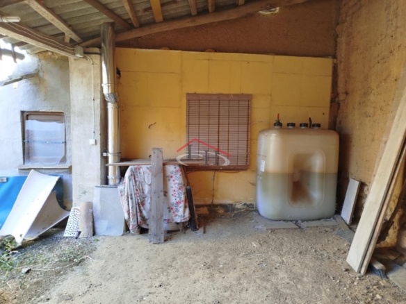 CASA PARA REFORMAR EN VALDELAFUENTE