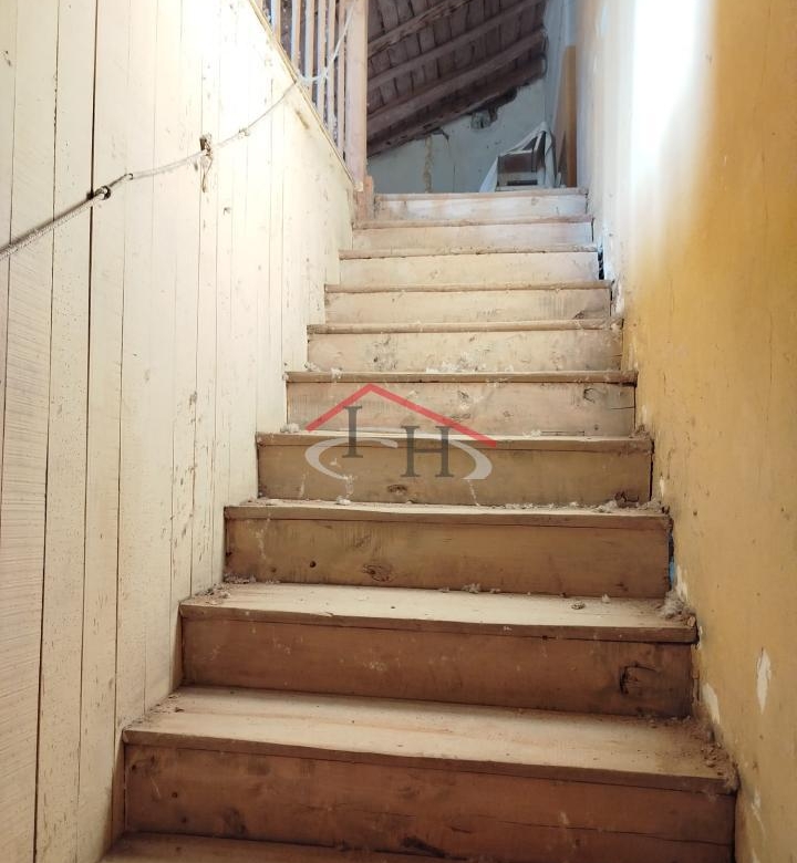 CASA PARA REFORMAR EN VALDELAFUENTE