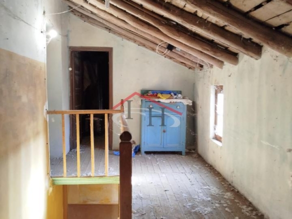 CASA PARA REFORMAR EN VALDELAFUENTE
