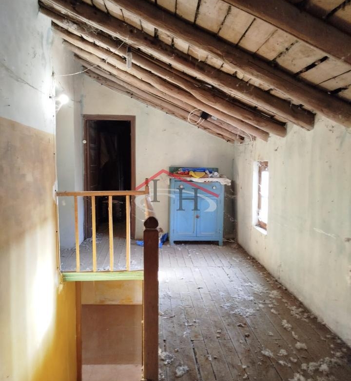 CASA PARA REFORMAR EN VALDELAFUENTE