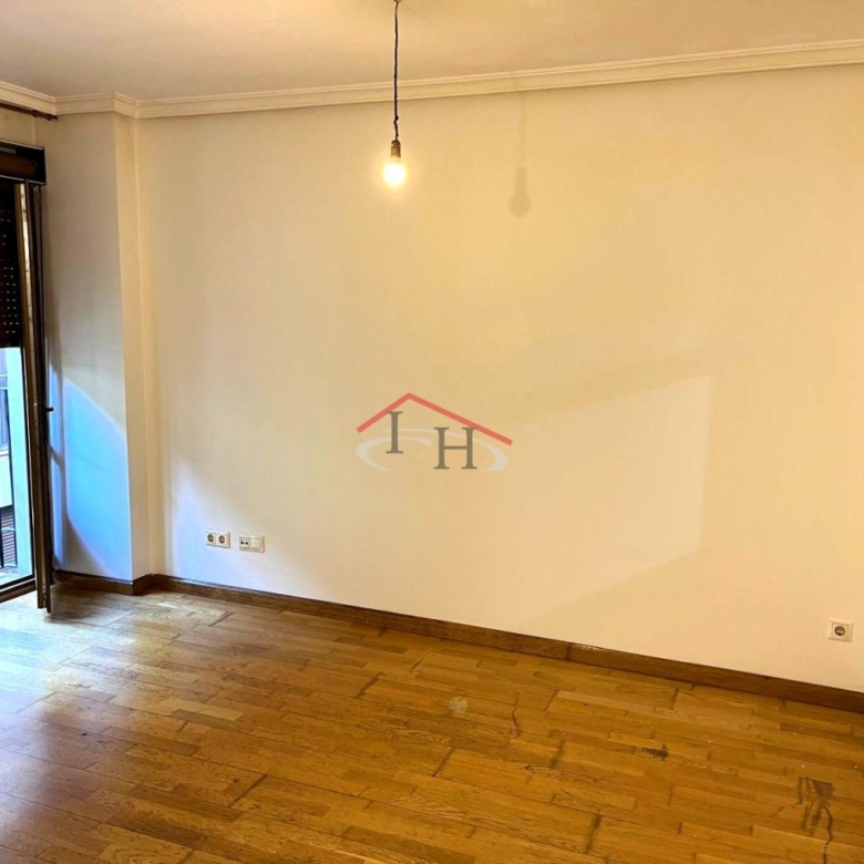 APARTAMENTO EN EL CASCO ANTIGUO DE LEÓN