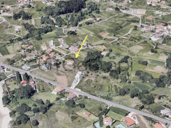 SOLAR EDIFICABLE ZONA SAMIEIRA POIO