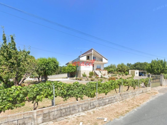 Chalet en Pereiro de Aguiar (O)