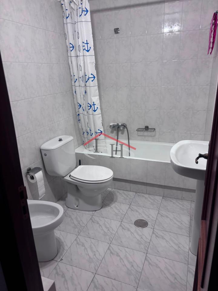 178706952101300172905_178706607621 PISO PARA ACTUALIZAR CON GARAJE Y TRASTERO