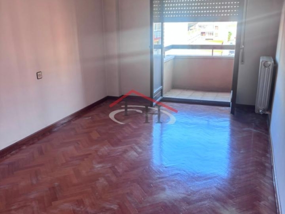 PISO PARA ACTUALIZAR CON GARAJE Y TRASTERO