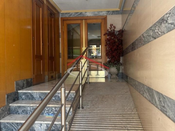 PISO PARA ACTUALIZAR CON GARAJE Y TRASTERO