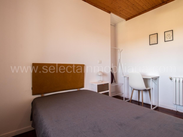 CASA TOTALMENTE REFORMADA