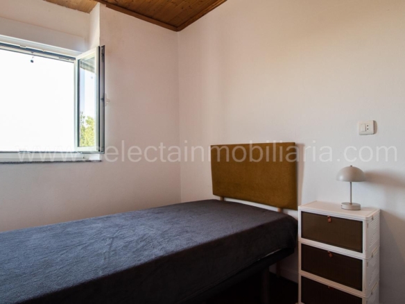 CASA TOTALMENTE REFORMADA