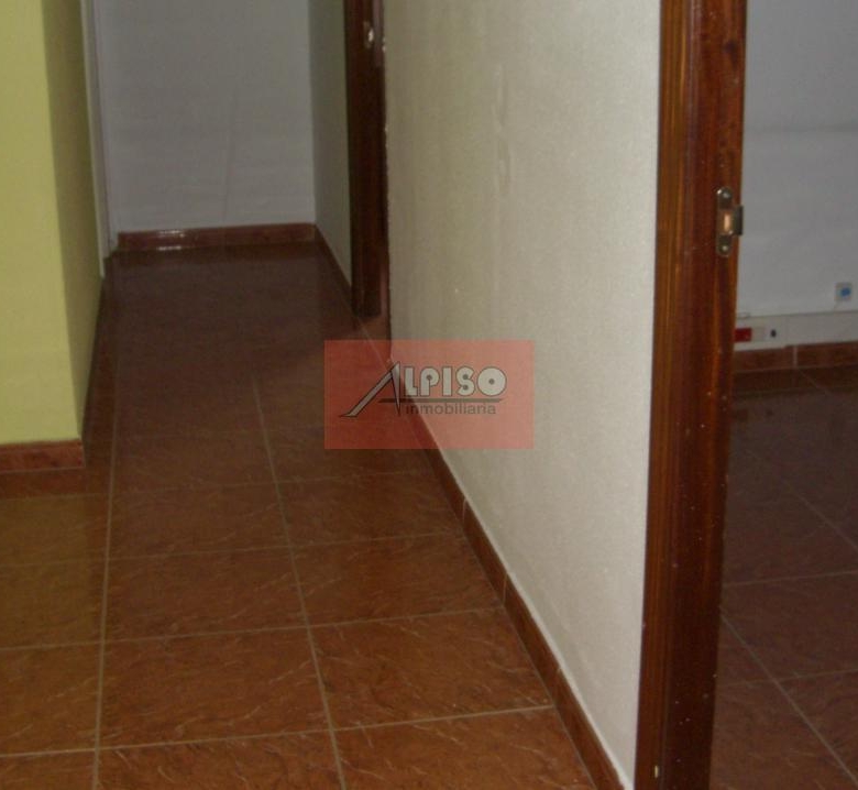 Alquiler local Couto