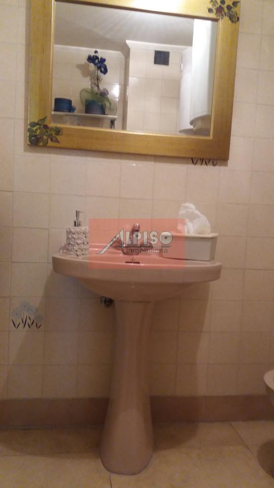 152907208400011944_15290600632 Alquiler peluquería centro