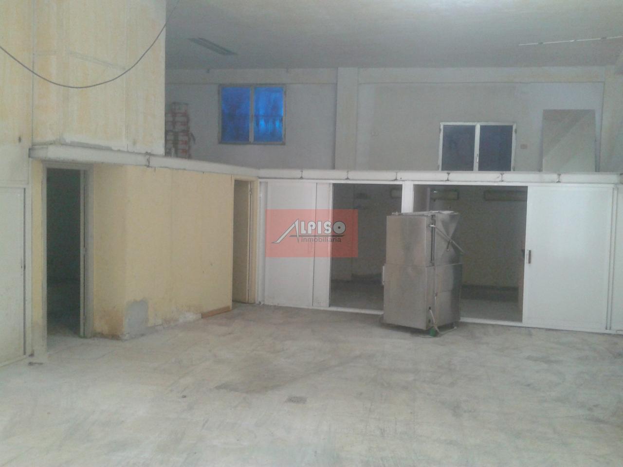 153685653700012261_15368494329 Venta bajo Couto