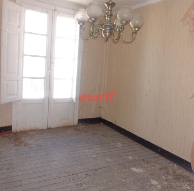 Piso para reformar en Hernán Cortés