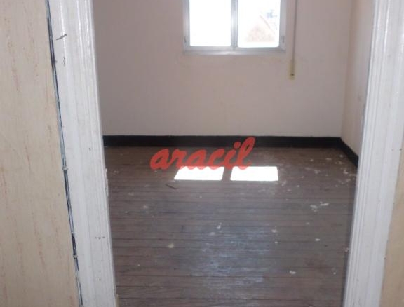 Piso para reformar en Hernán Cortés