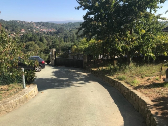 SE VENDE CASA EN CASTADÓN