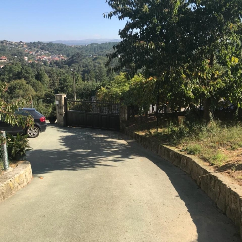 SE VENDE CASA EN CASTADÓN