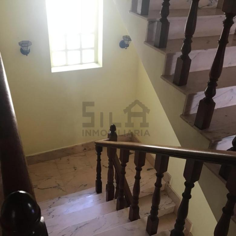 SE VENDE CASA EN CASTADÓN