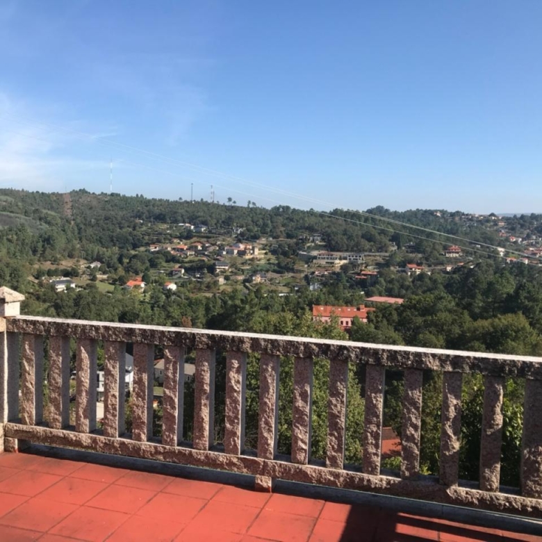 SE VENDE CASA EN CASTADÓN
