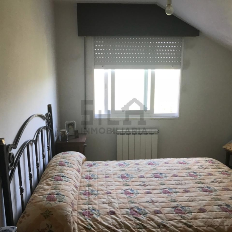 SE VENDE CASA EN CASTADÓN