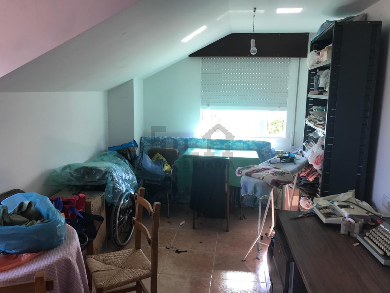 SE VENDE CASA EN CASTADÓN