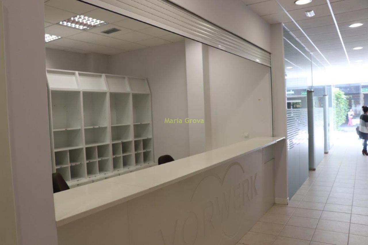 154080402600013471_15408039344 Local Comercial en Vigo